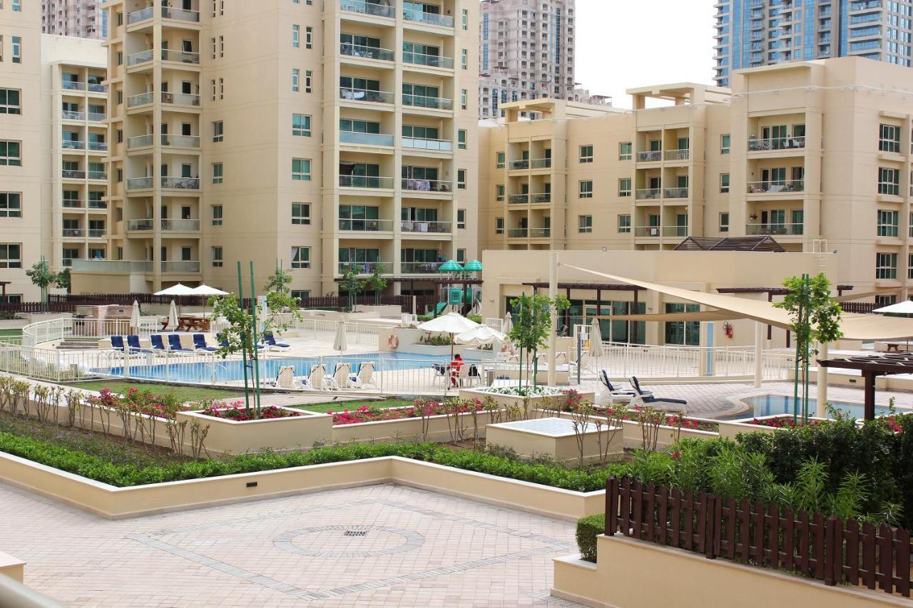New Arabian Al Dhafra 2 The Greens 1 Br 두바이 외부 사진