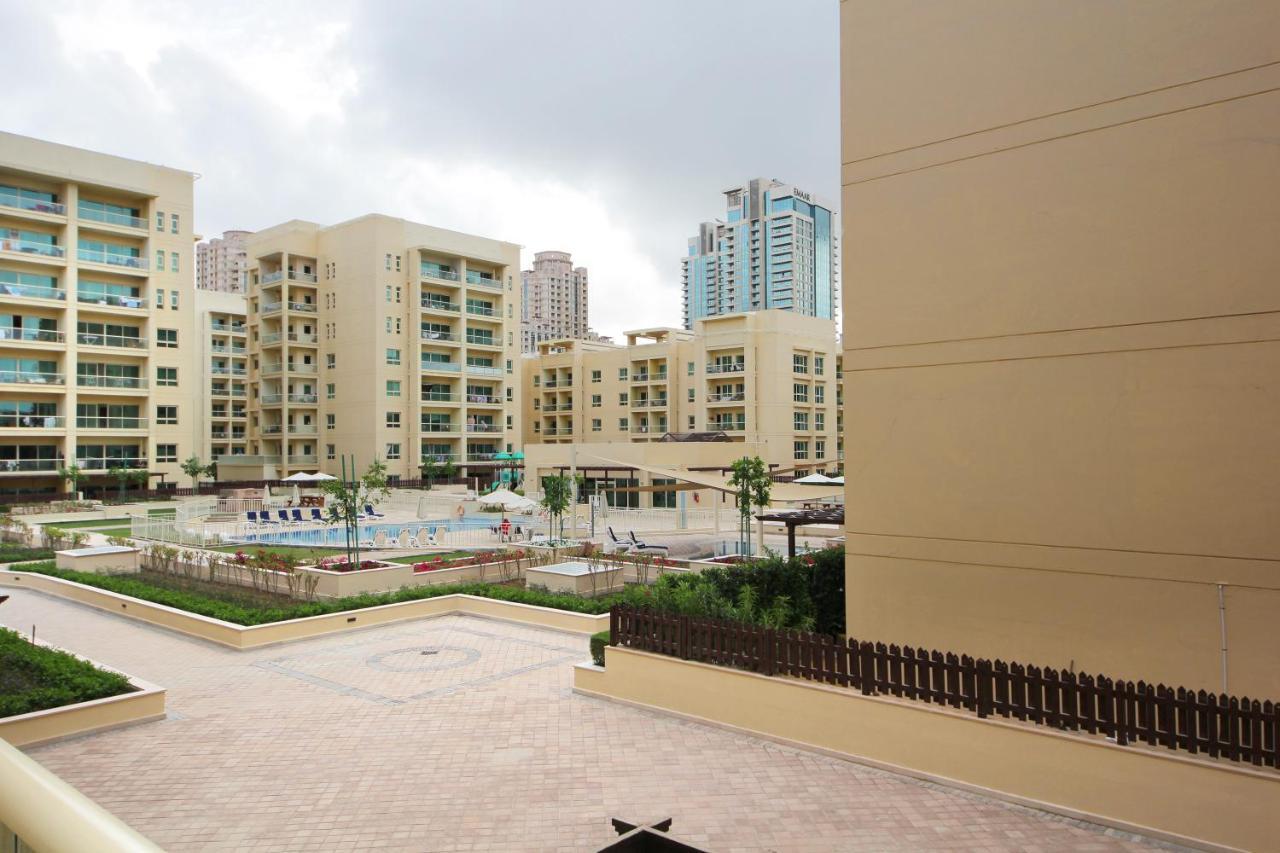 New Arabian Al Dhafra 2 The Greens 1 Br 두바이 외부 사진